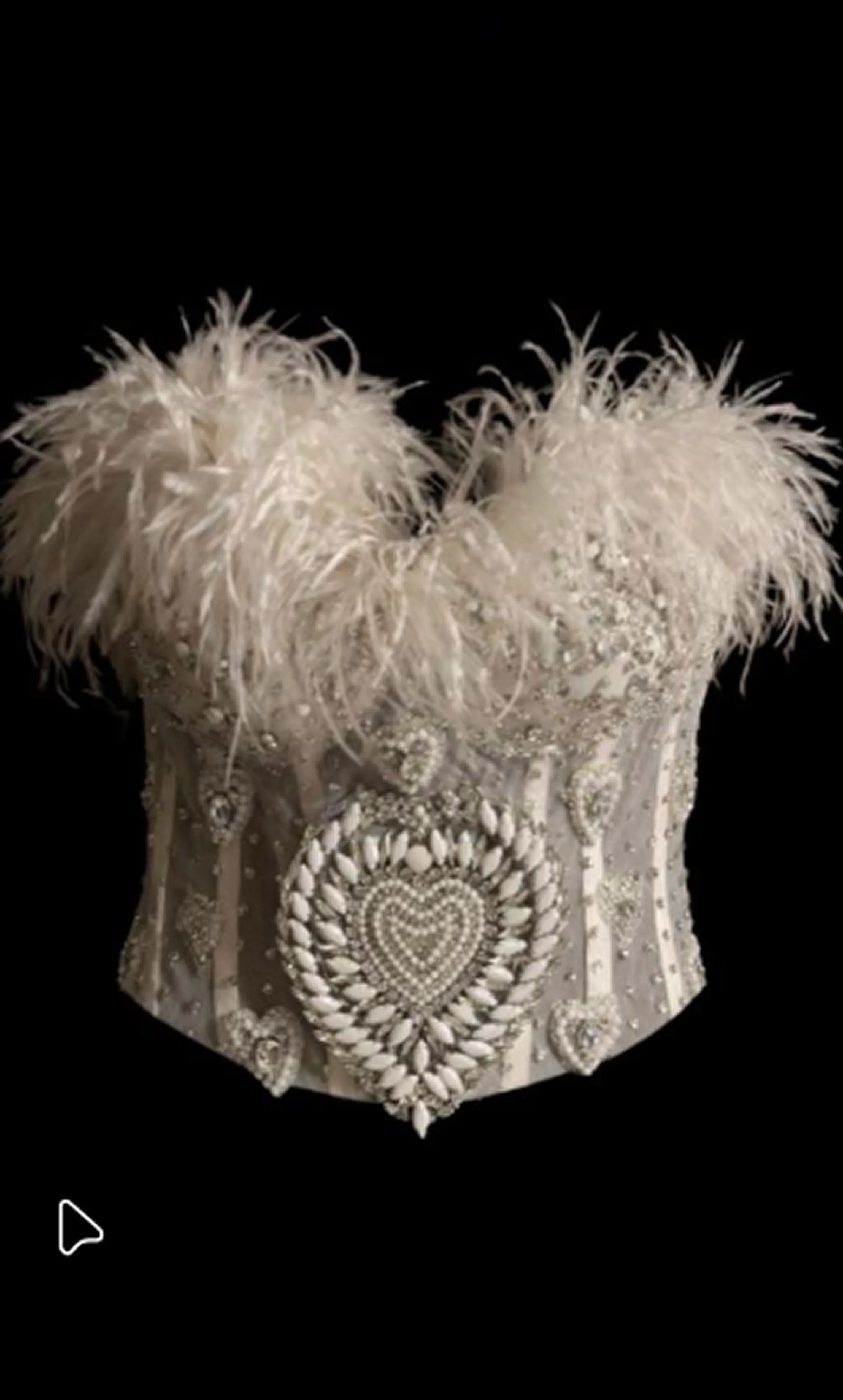 Diamond Heart by Maison Hanan, view 7