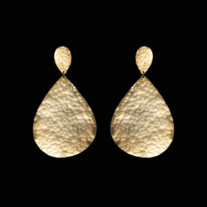 Large hammered gold-tone teardrop drop earrings with no stones